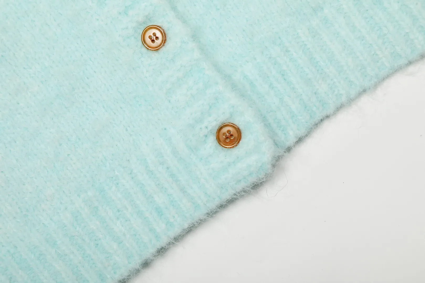 VIVI top quality - limited to Japan" vivienne west wood 25th autumn and winter new three-color wool embroidered cardigan Color: Gray Pink Blue Size: S M L